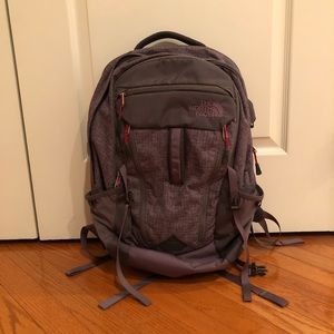 Women’s north face recon backpack